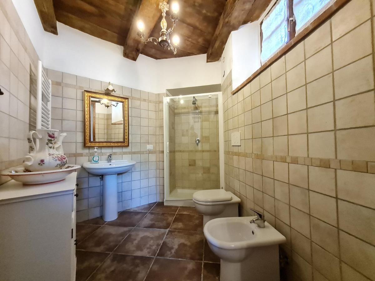 Agriturismo Castello Delle Fornaci - Private Jacuzzi Арчидоссо Экстерьер фото