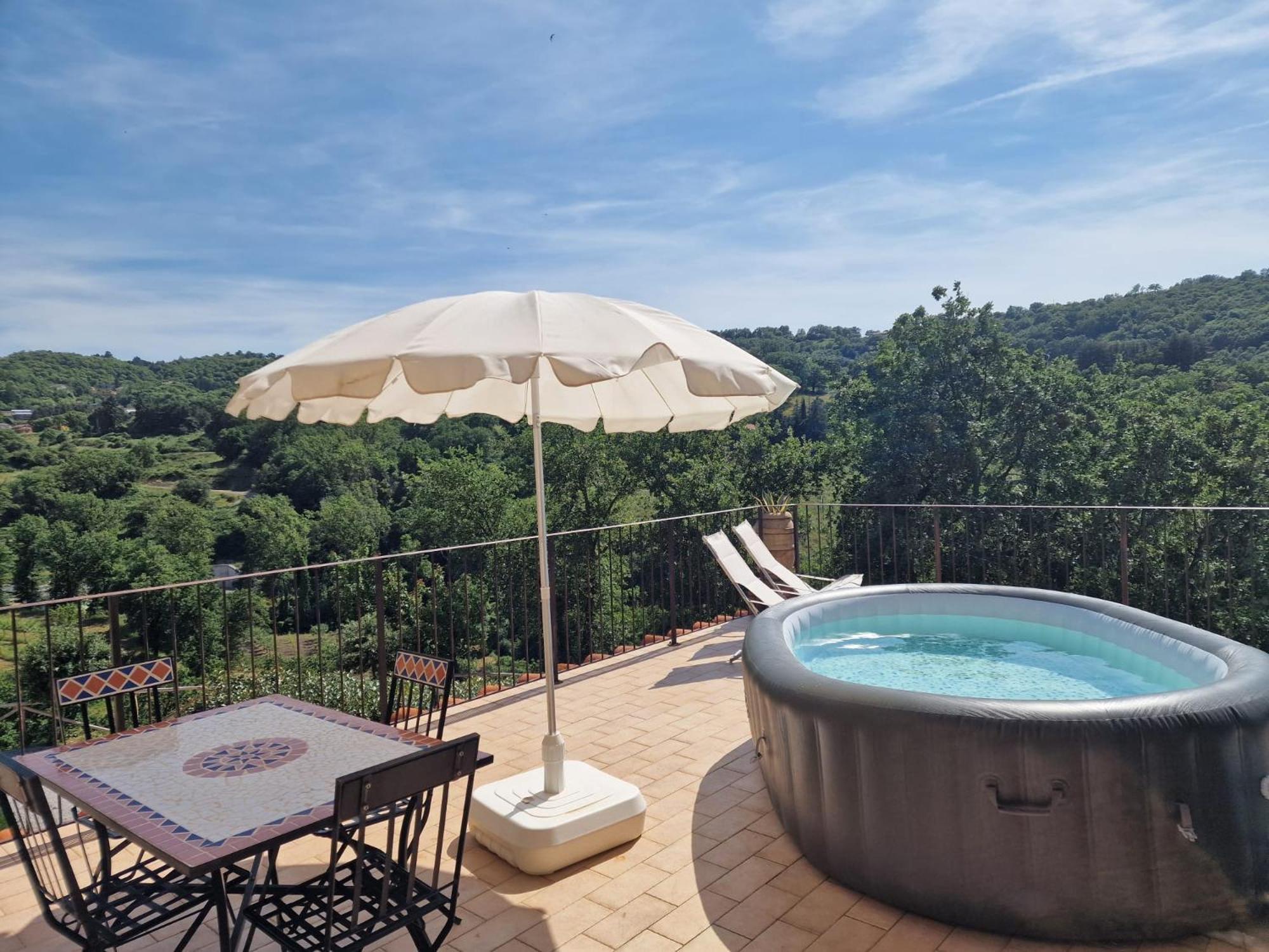 Agriturismo Castello Delle Fornaci - Private Jacuzzi Арчидоссо Экстерьер фото